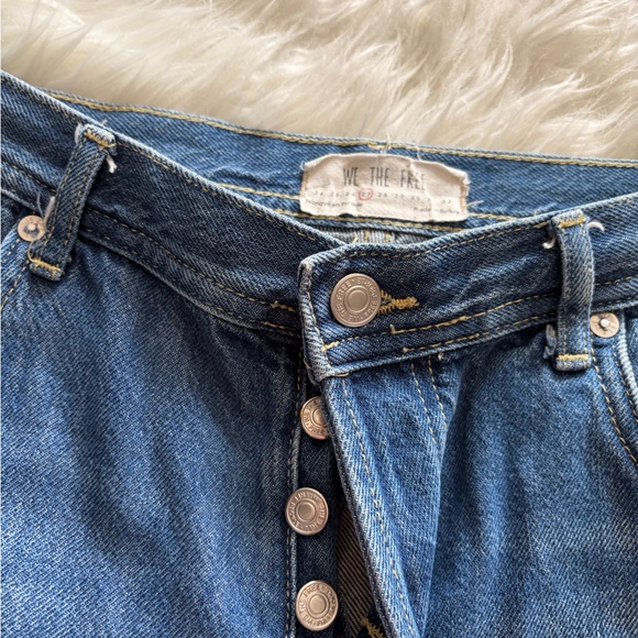 We The Free High Rise Distressed Loose Straight Jeans - Picture 4 of 8